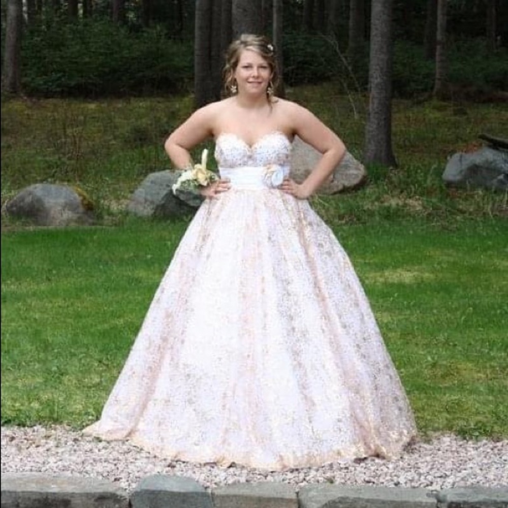 Grad dress